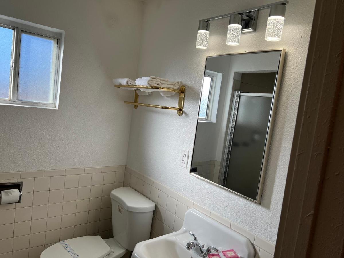 Sherwood Motel Palmdale Extérieur photo